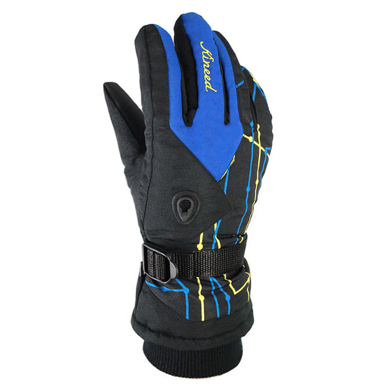 Winter ski gloves