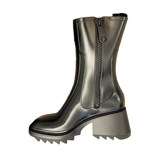 Wavy thick-soled middle boots