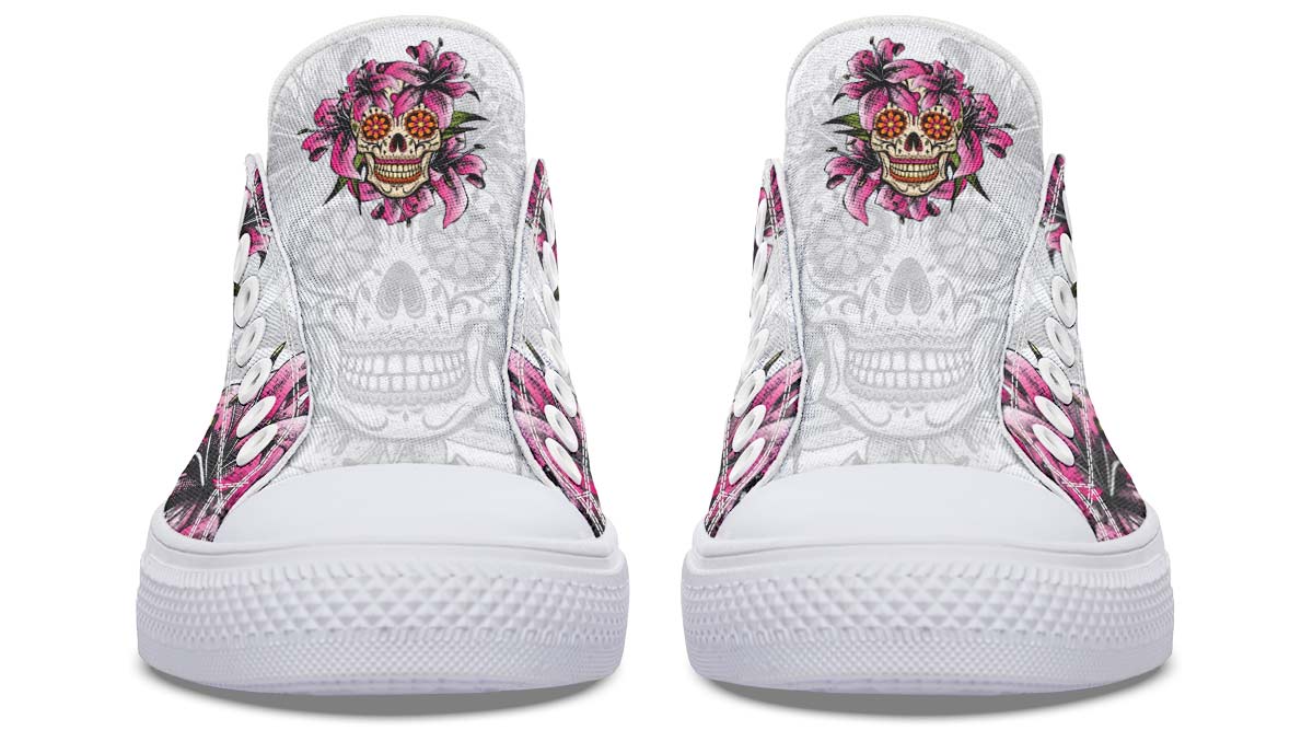 UrbanKick Modische Low-Top-Canvas-Schuhe mit Totenkopf-Blumen-Print für Paare