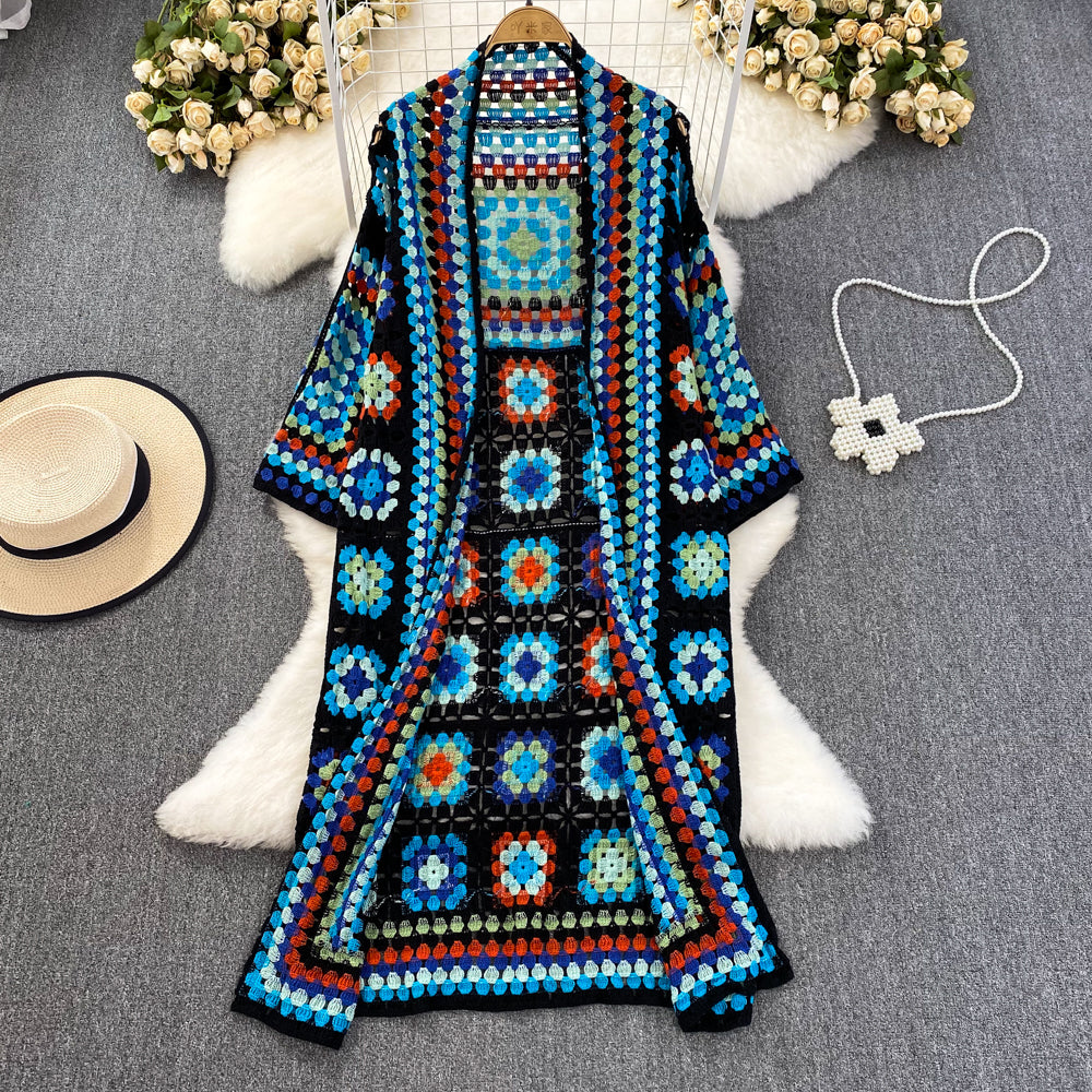 Embroidered Medium Length Loose Shawl