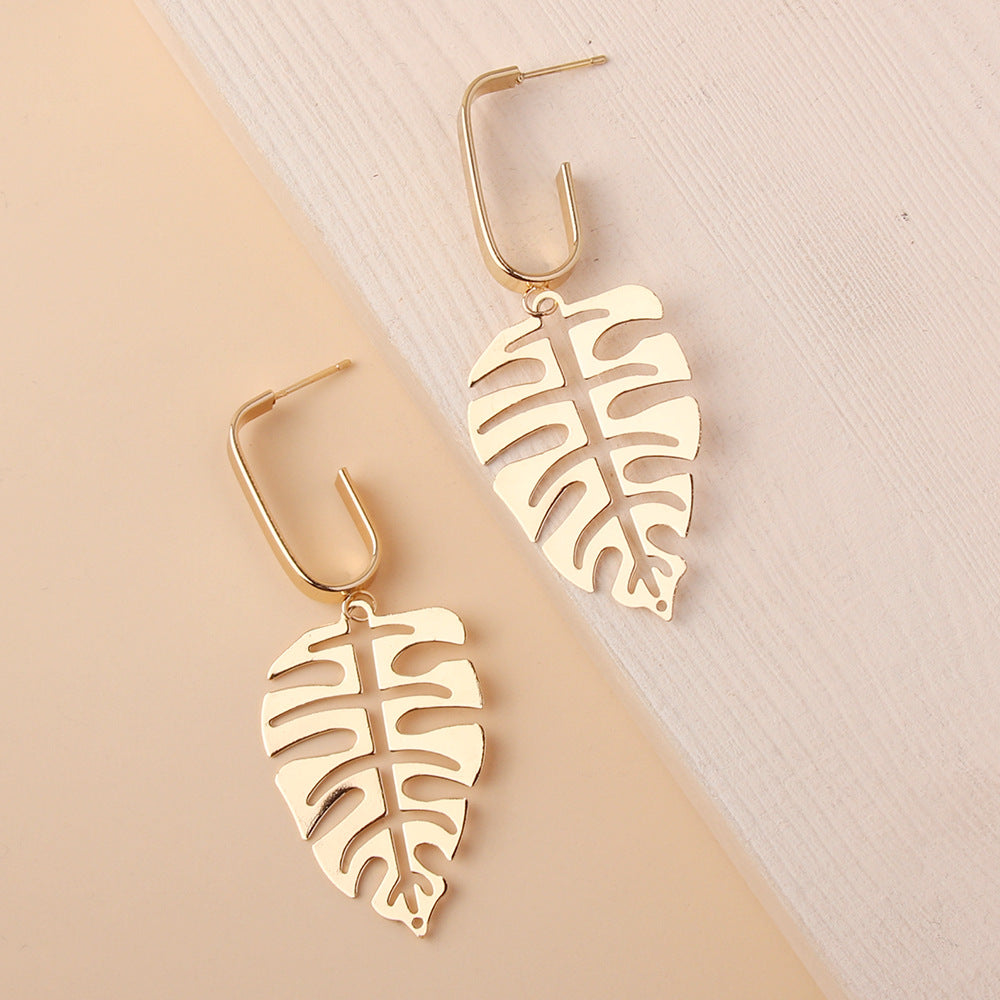 Women's Fashion, Personalized And Exaggerated Hollow Leaves Earrings