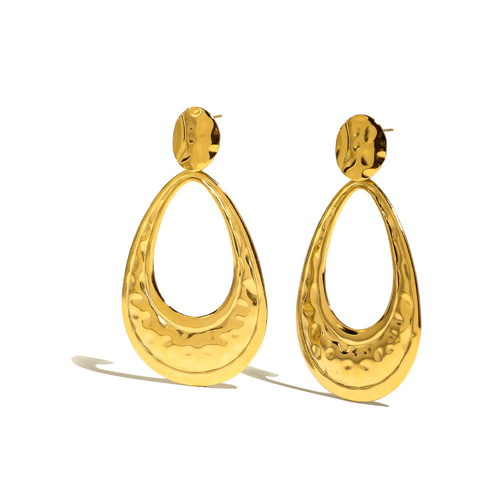 High-grade Titanium Steel Gold-plated Hollow Crescent Earrings