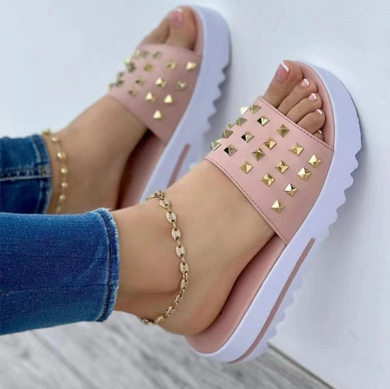 Women's Summer Wedge Rivet Flip Flops