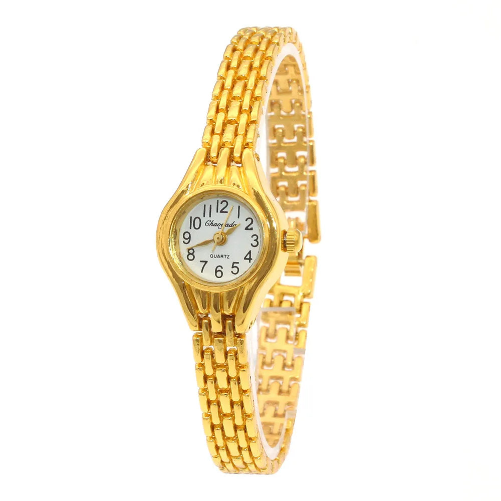 Cute Women Bracelet Watch Mujer Golden Small Dial Quartz Watch Hot Popular Wristwatch Hour Female Ladies Elegant Watches Mini