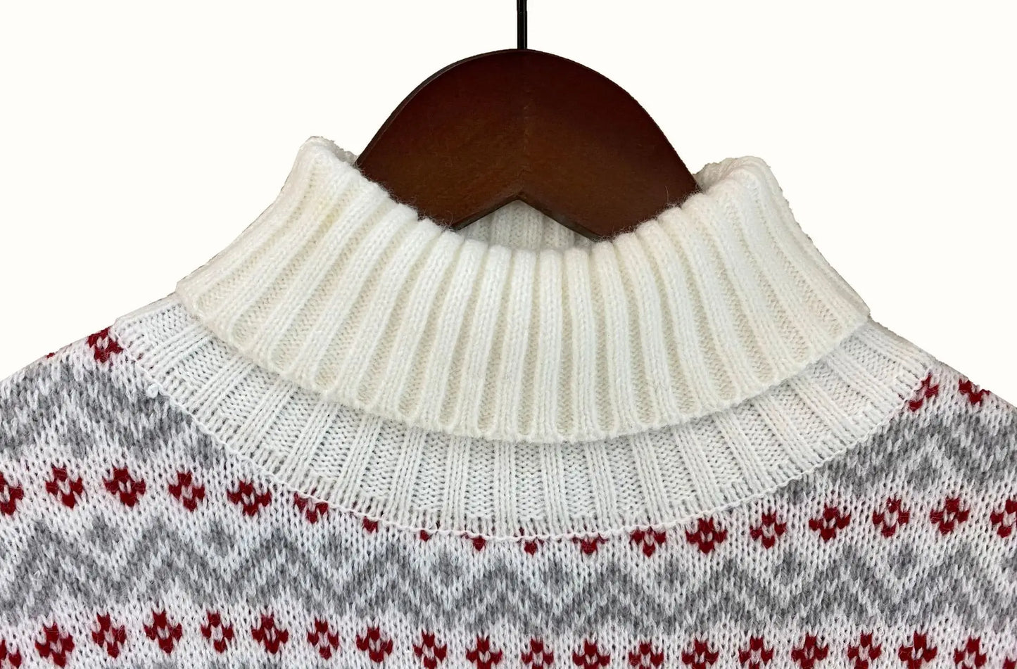 New Fashion Sweater Christmas Knitted Sweater Loose High Neck Long Sleeve Couple Christmas Sweater