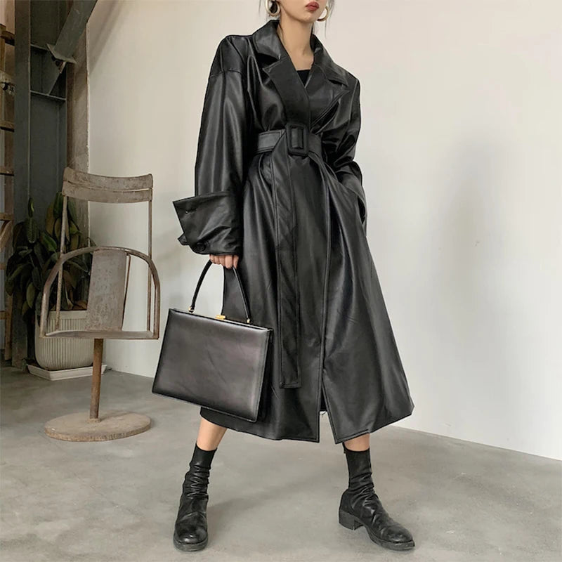 Lautaro Long oversized leather trench coat for women long sleeve lapel loose fit Fall Stylish black women clothing streetwear