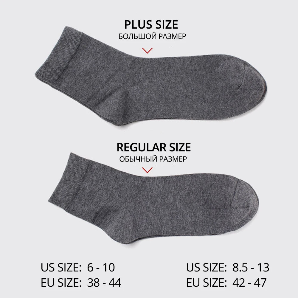 HSS 2023 Hochwertige Casual Herren Business Socken Sommer Winter Baumwollsocken Schnelltrocknend Schwarz Weiß Lange Socken Übergröße US7-14