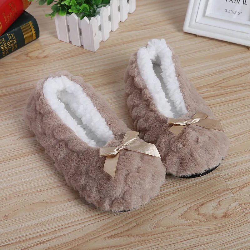 Mntrerm New Cute 2023 Indoor Home Slippers Warm Soft Plush Slippers Non-slip Indoor Fur Slippers Solid Color Cute Women Shoes