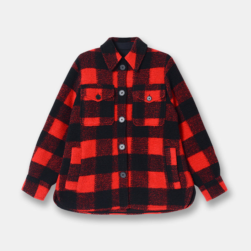 Plaid Perfection: Kurzmantel aus Wolle mit Karomuster und Hemdkragen bietet lockeren Tragekomfort für Damen und Herren.