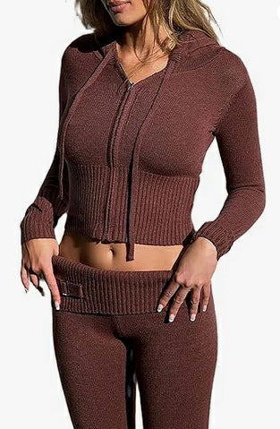 2-teiliges Set mit gestrickten Kapuzenpullover und langärmeliger Strickjacke und Hose mit hoher Taille für Damen