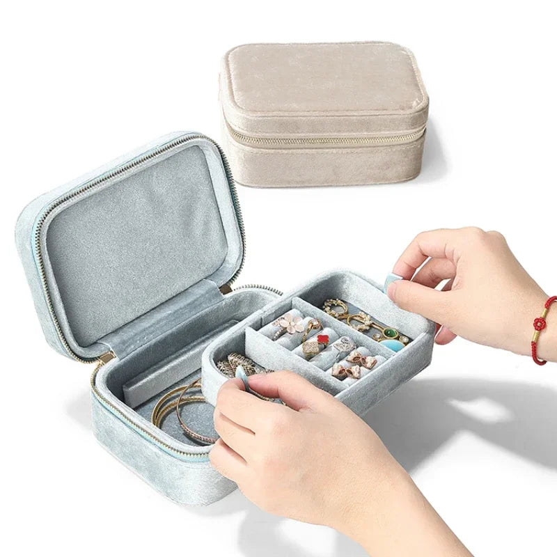 High end jewelrystorage box Portable travel jewelry storage box Light luxury velvet bag jewelry box