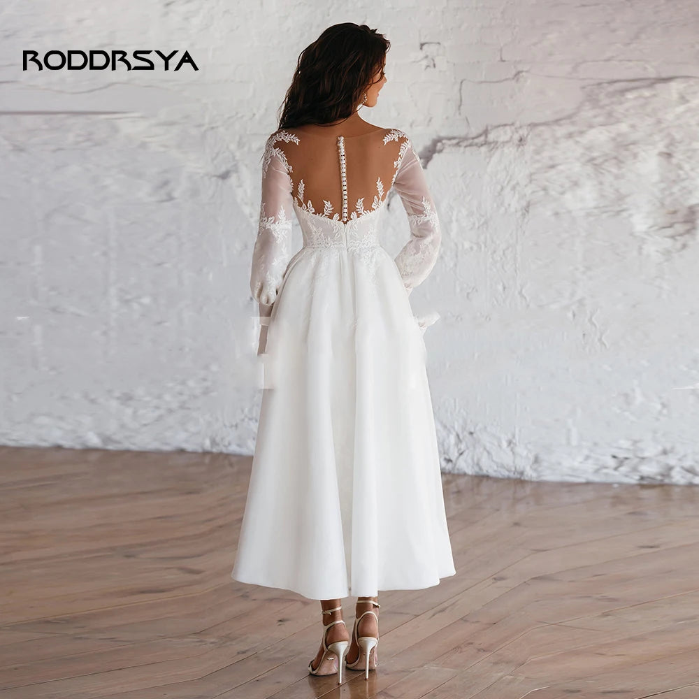 RODDRSYA Vintage Beach Short Wedding Dress For Woman Elegant Long Sleeves Scoop-Neck Bridal Gown Civil A-line Robe De Mariee