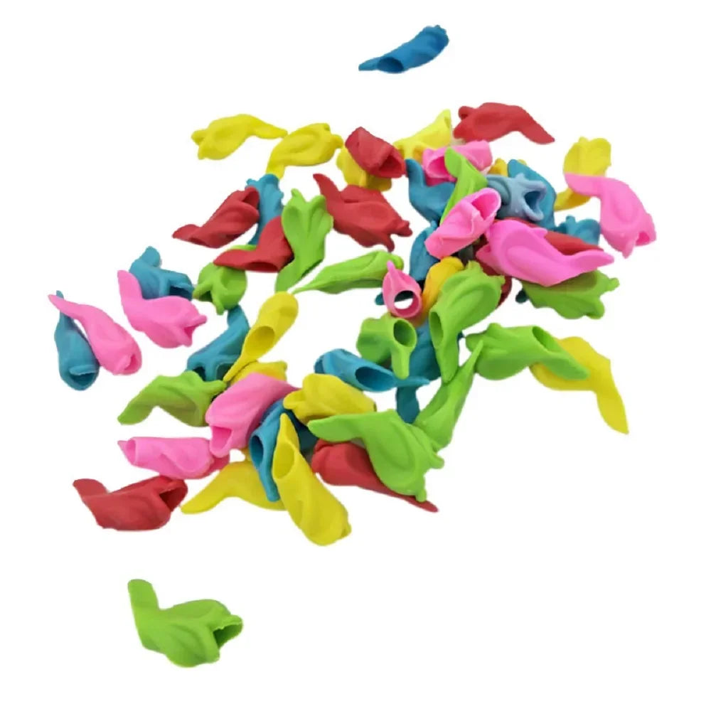 100pcs Silicone Fish Holding Pen Environmental Protection Children Students Pencil Aid Grip Set Posture Correction Tool