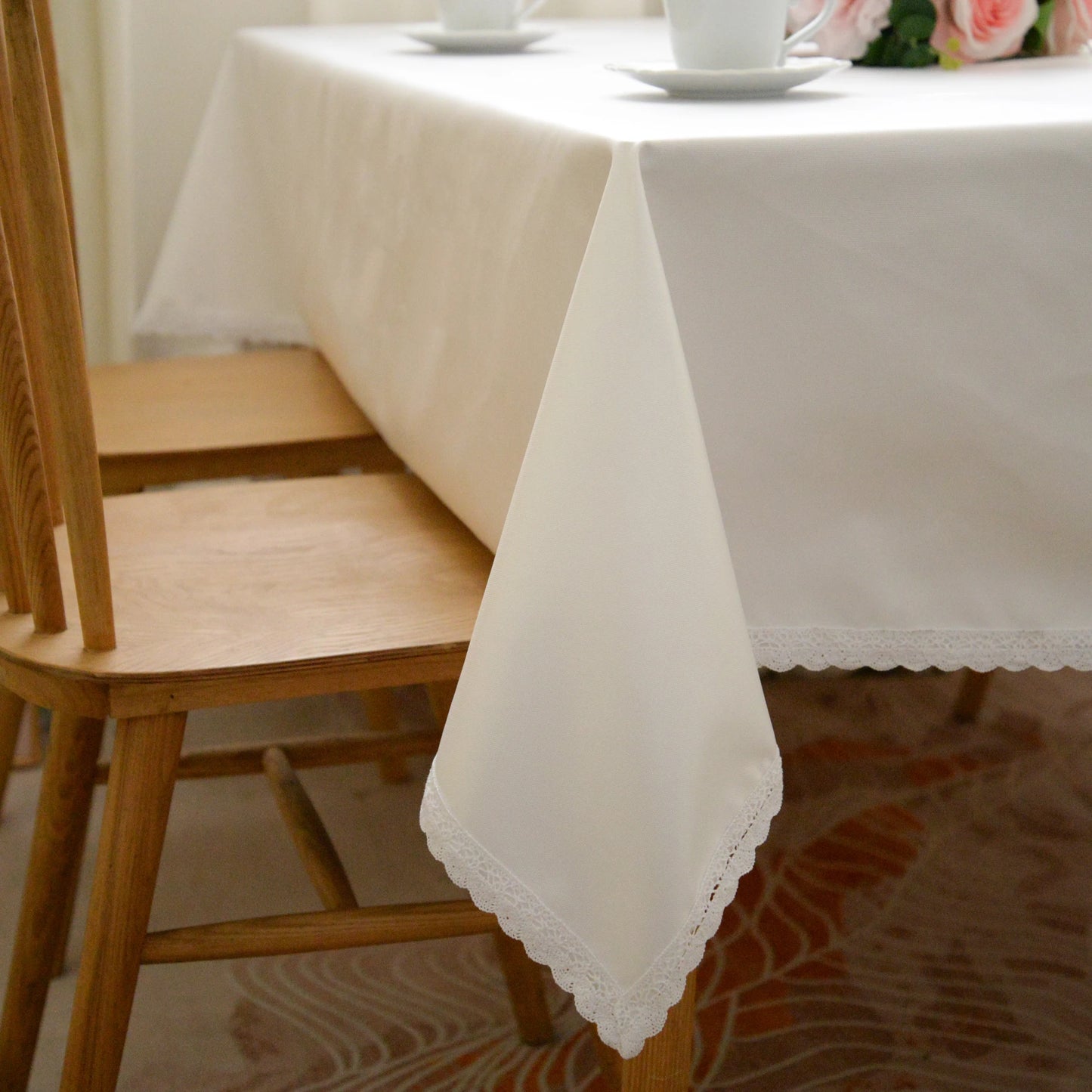 Waterproof Rectangle Table Cloth,Oilcloth Tablecloths for Outdoor Tables,Reusable Table Cover for Picnic,Dining Table,White