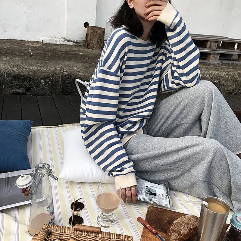 2024 spring hoodies: Stripe Blouse