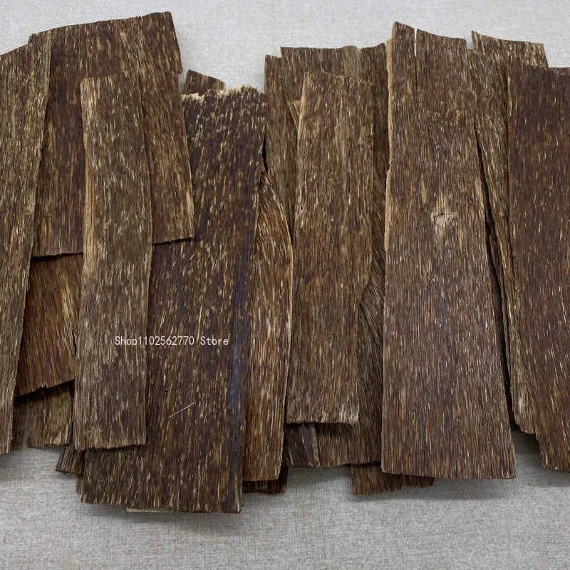 4A Semi-submerged Grade Vietnam Nha Trang Aloes Black Oil Slice Hand Split Wood Wire Inserted Smoke Strip Incense Raw Material