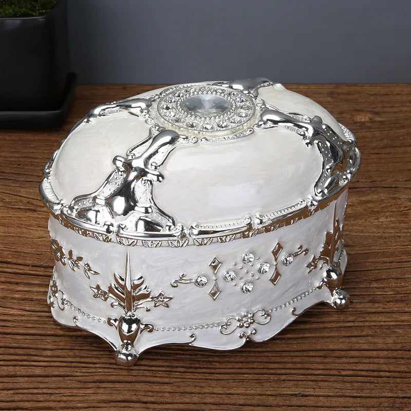 European-style Luxury Zinc Alloy Jewelry Box Vintage Oval Trinket Case Storage Keepsake Box Christmas Birthday Gift