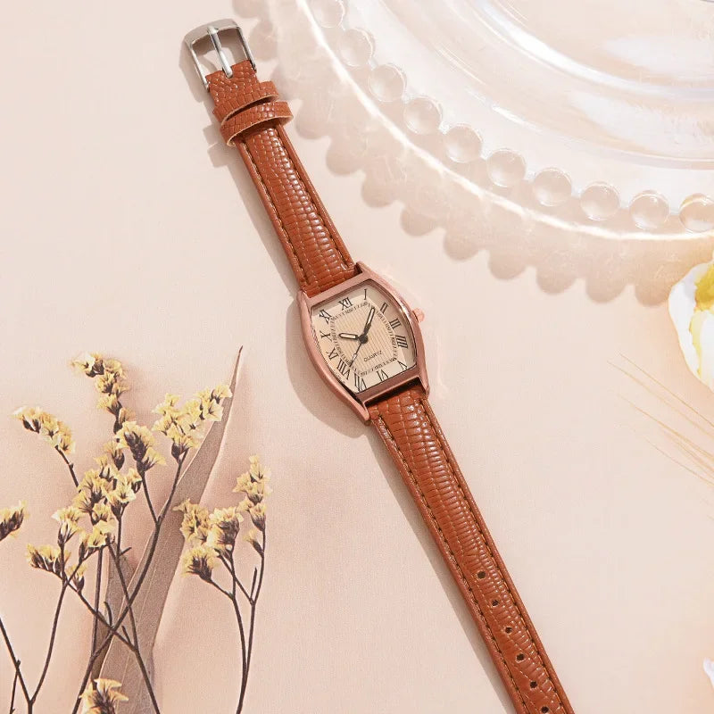 Classic Women's Quartz Watch Wine Simple Barrel Luxury Clock High End Leather Belt Wristwatch Gift Relogio Feminino Dropshopping