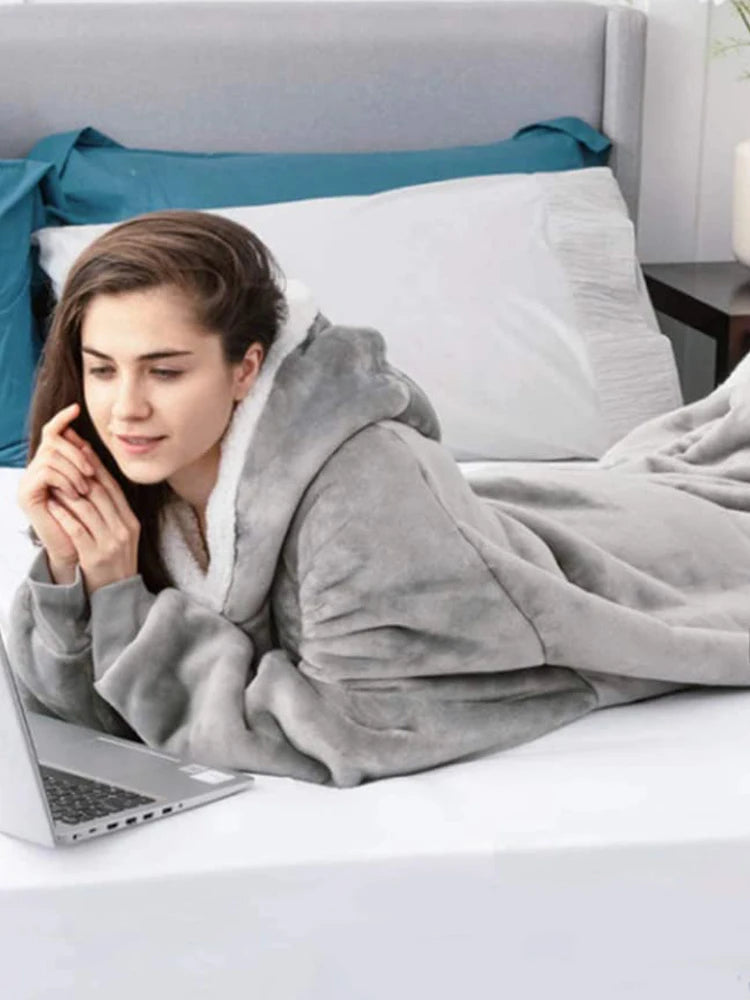 Oversized Hoodie Blanket Women Winter Warm Plush Hoodies Sweatshirt Men Loose Casual Super Long TV Blanket Giant Hoodie Blankets