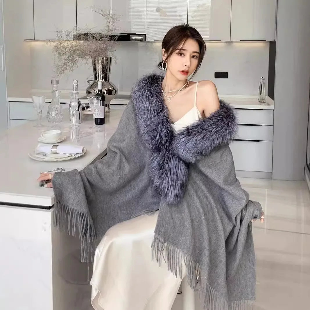 2024 New Fashion Autumn Cashmere wool shawl with real fox fur Collar Winter Genuine Fox Fur Wedding Big Wool Poncho