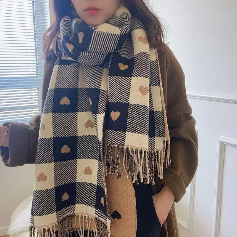 Luxury Brand Women Knitted Heart-pattern Plaid Scarf Lovey Girl Winter Warm Scarves College Leisure Shawl Wraps