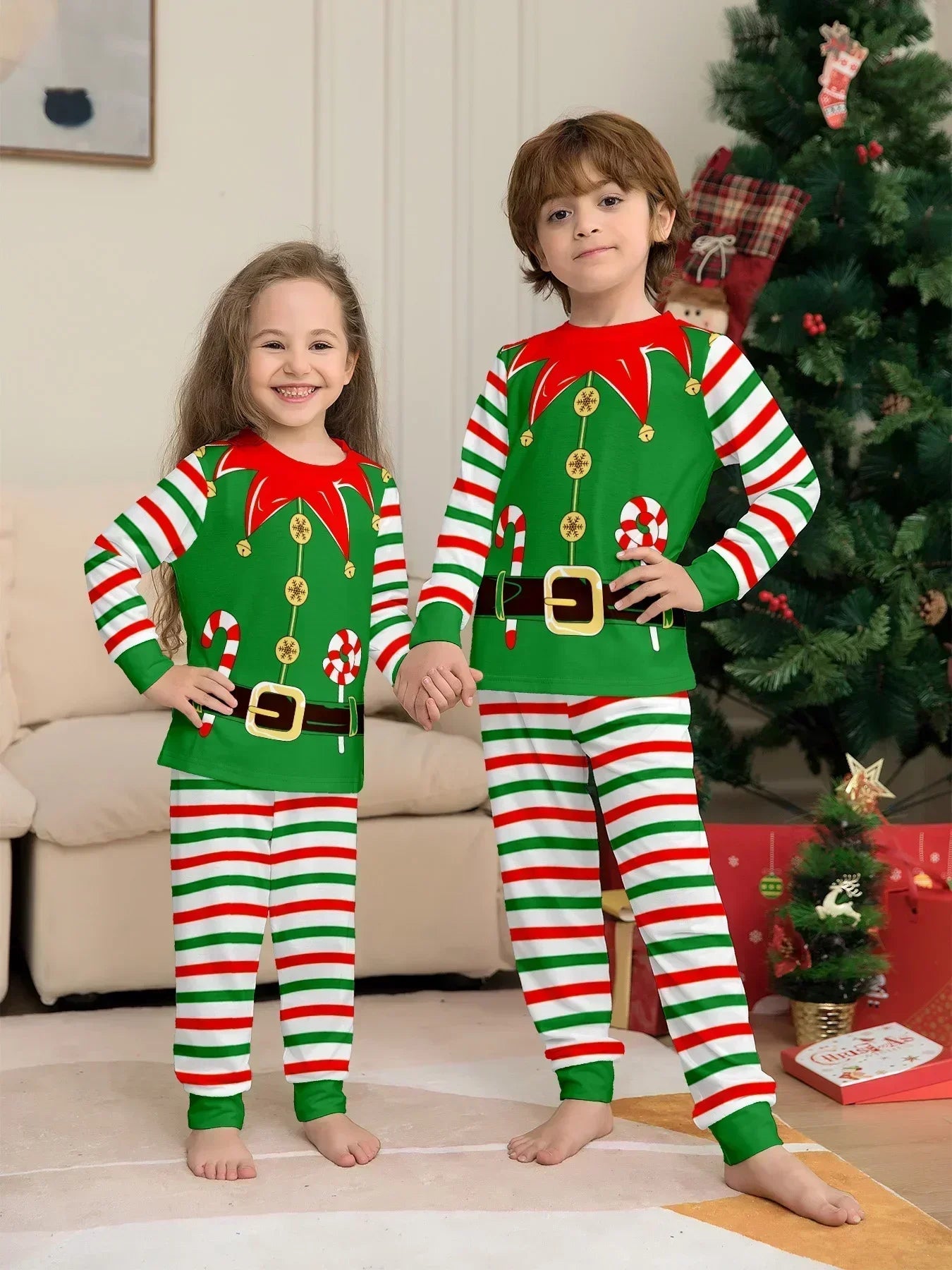 2025 New Mom Daughter Dad Son Matching Outfits Cartoon Print Christmas Family Clothing Set Baby Dog Romper Cute Xmas Look Pyjama