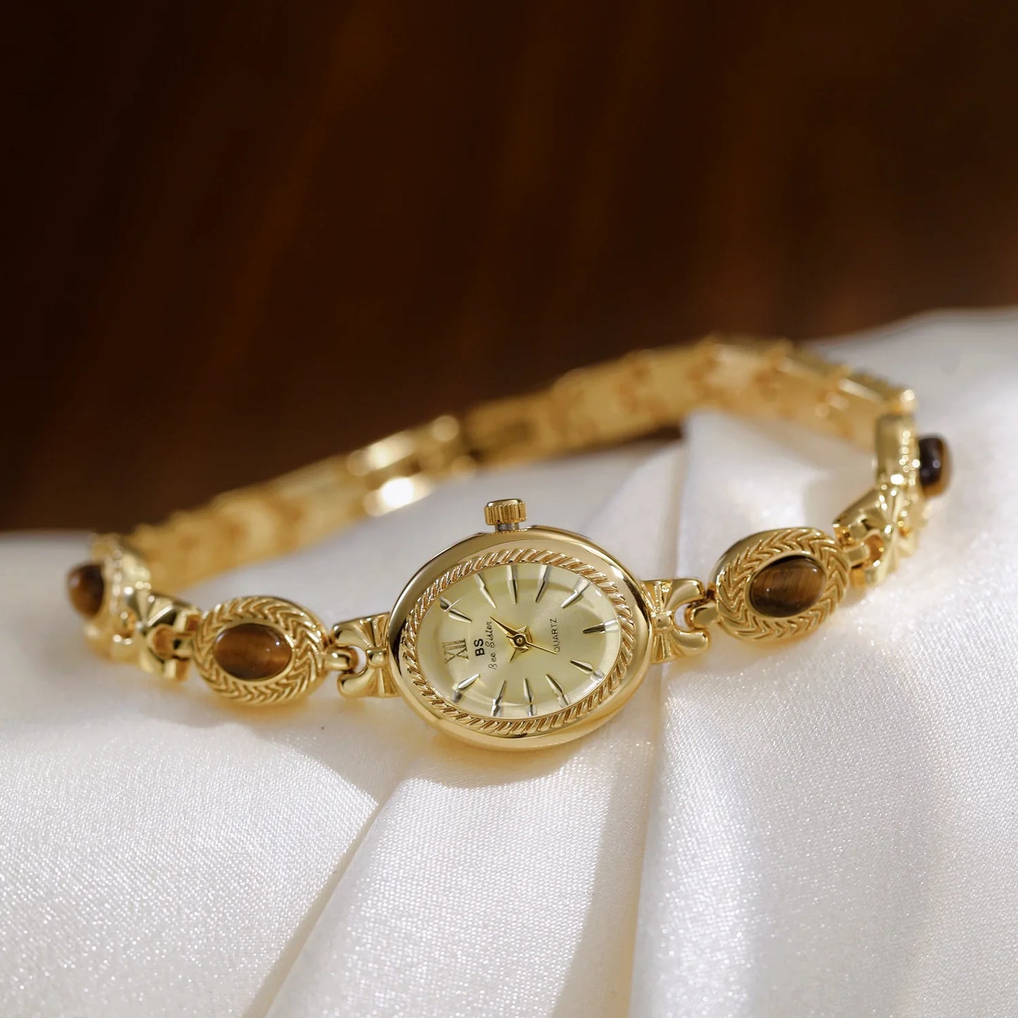 Luxury Elegant Watches For Women Gold Bracelet Amber Jewelry Quartz Oval Wristwatch 2025 New Fashion Retro Original Ladies Watch