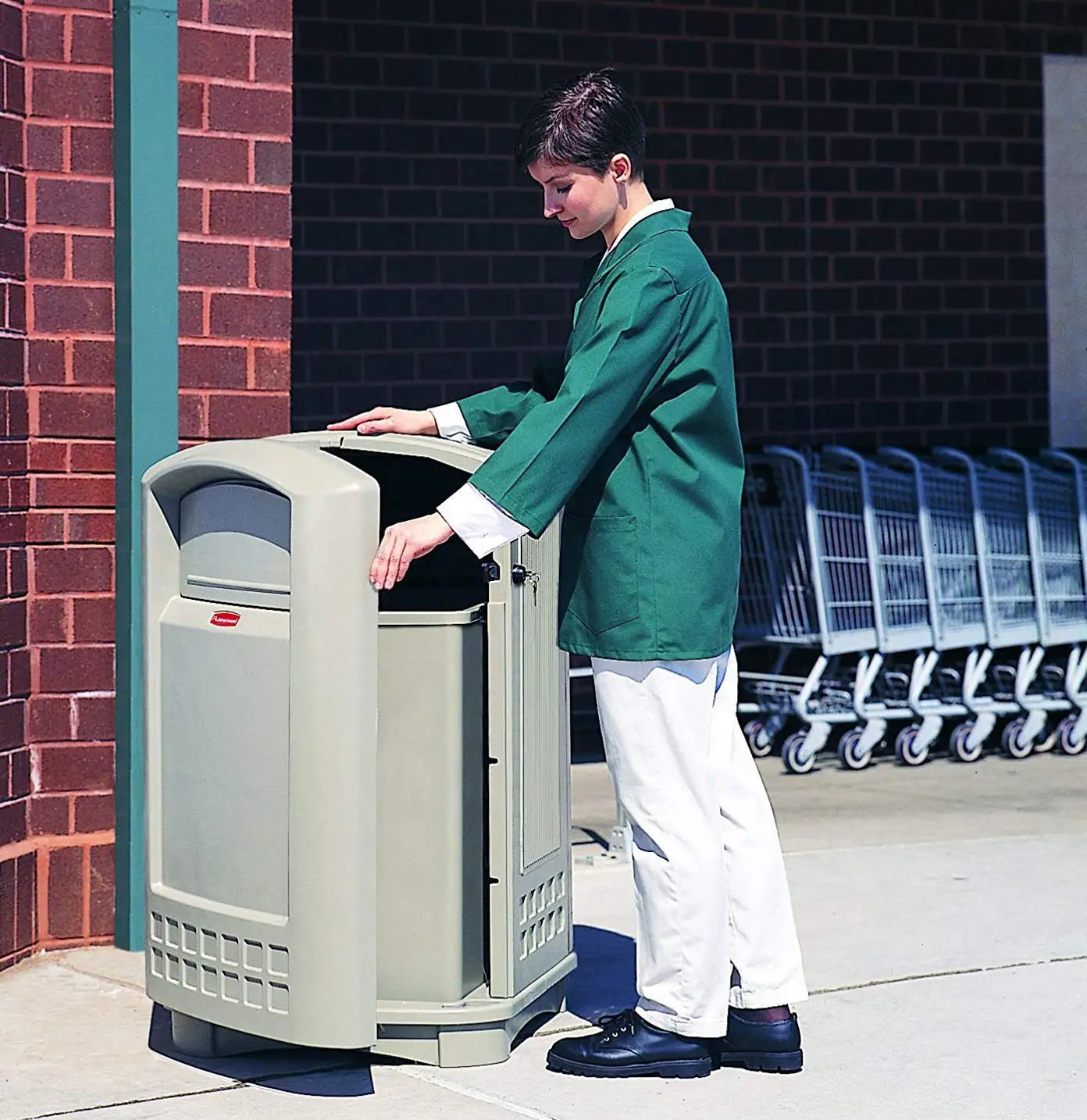 Commercial Products 35-Gallon Untouchable Square Trash/Garbage Can for Offices/Stores/Restaurants, Beige