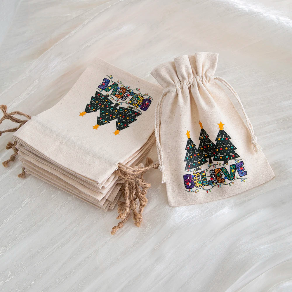 100PCS Christmas Linen Drawstring Bags Candy Biscuits Pouchs Burlap Bracelet Jewelry Storage Bags Xmas Kids Gift Packaging Bags