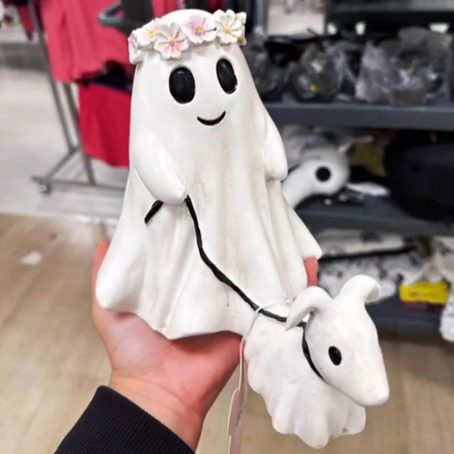 Ghost Walking Dog Statue Halloween Ghost Walking Dog Statue Halloween Creative Ghost Walking His Ghost Dog Desk Decoration