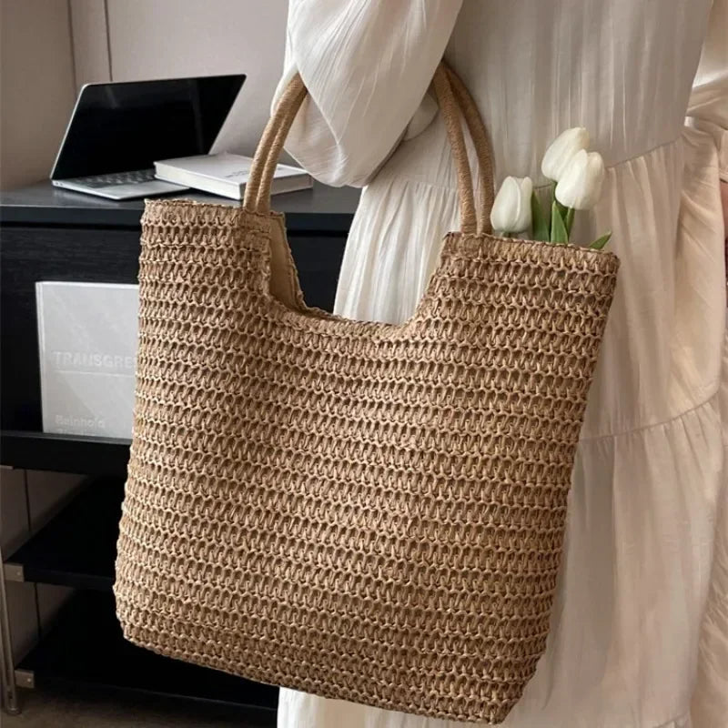 Women Summer Beach Straw Bags Handmade Rattan Woven Shoulder Bags Large Capacity Straw Bag Bohemian Casual Travel Handbag Totes