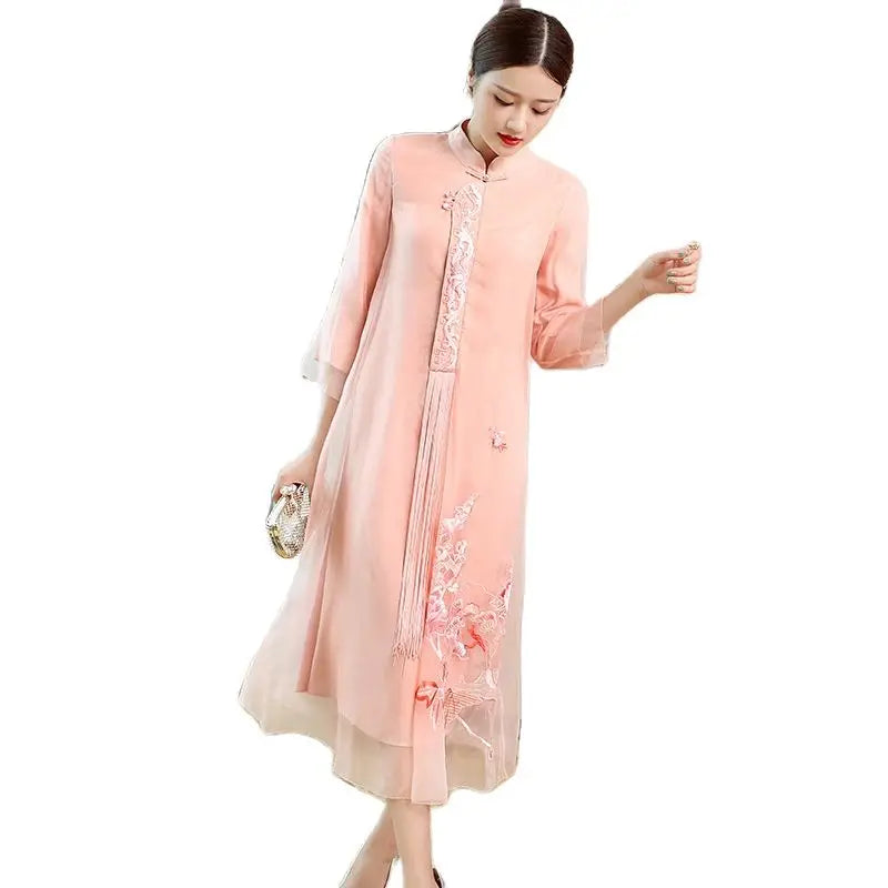 "Qipao Hanfu" Modified Dress: Heavy Embroidery, Seven-Sleeve, Chinese Elegance.