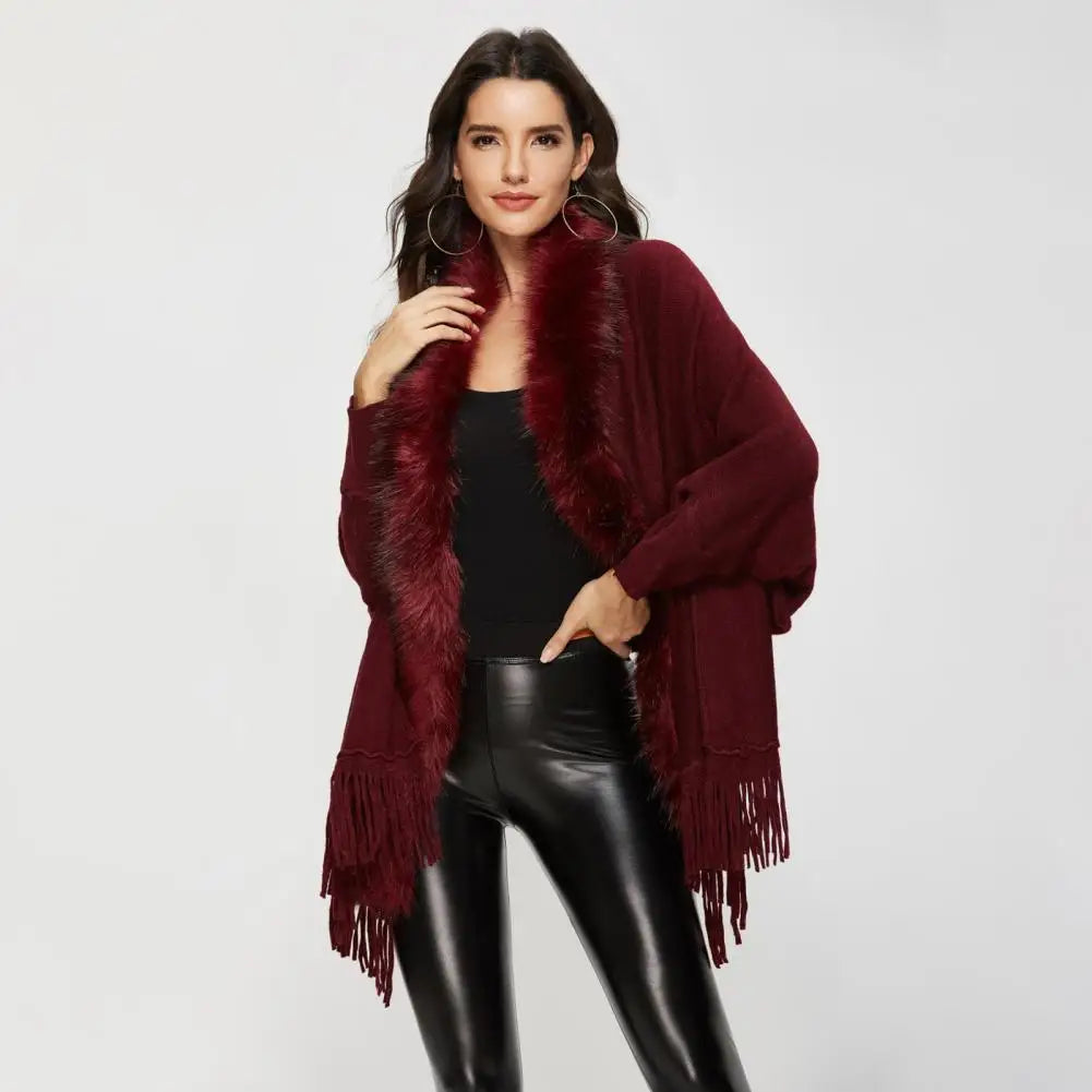 2022 Lady Sweater Coat Faux Fur Collar Luxury Tassel Hem Knitted Cardigan Coat Shawl Autumn Winter Women Cape Poncho Outerwear