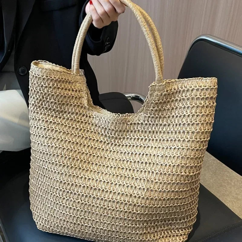 Women Summer Beach Straw Bags Handmade Rattan Woven Shoulder Bags Large Capacity Straw Bag Bohemian Casual Travel Handbag Totes