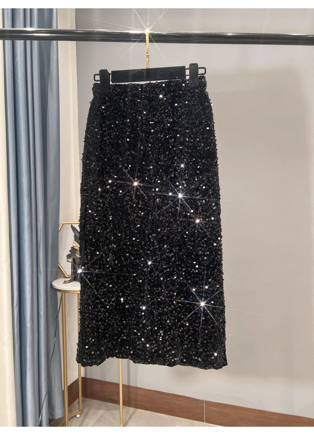 2022 New Thickened French High-waisted Slim, Versatile Mid-length Skirt with Hip Wrap Slit Black Sequin Skirt for Women