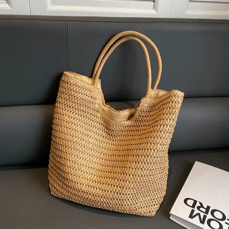 Women Summer Beach Straw Bags Handmade Rattan Woven Shoulder Bags Large Capacity Straw Bag Bohemian Casual Travel Handbag Totes