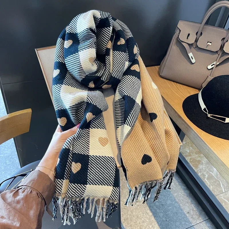 Luxury Brand Women Knitted Heart-pattern Plaid Scarf Lovey Girl Winter Warm Scarves College Leisure Shawl Wraps