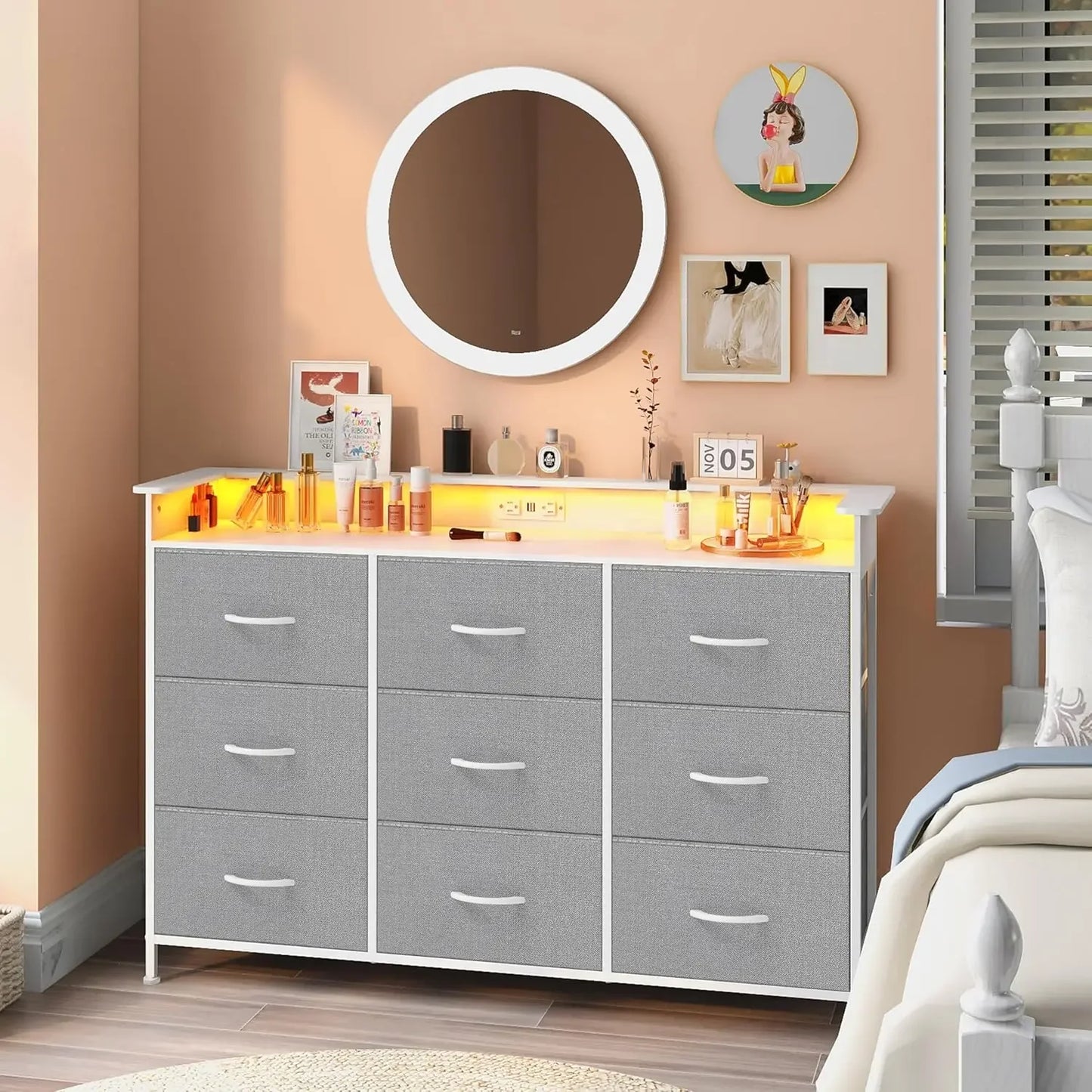 White Dresser with LED Light for Bedroom 9 Drawer Dressers with Charging Station Chests of Drawers for Entryway Closet bedroom