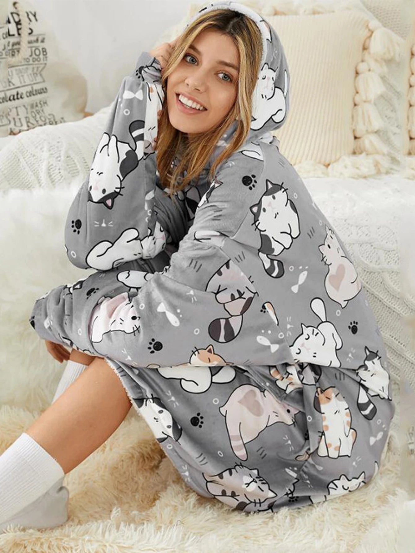 A Big Pocket Grey Cat Print Hooded Coat Winter Europe And The United States Loose Warm Hoodie Lazy Blanket Winter Lady Hoodie La