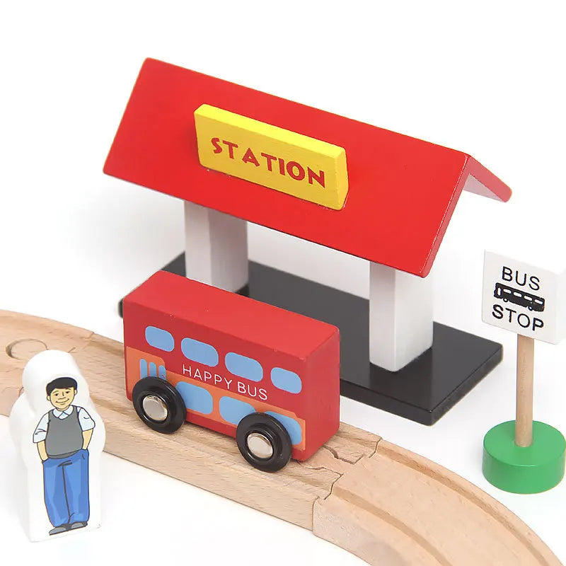 Wooden Train Track Apron Roundabout Set Wooden Railway Electric Magnetic Train Toy Free Splicing Toy Boy G4