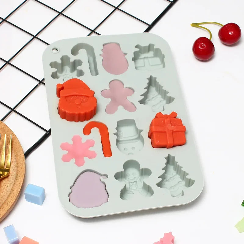 Christmas Silicone Chocolate Molds Candy Baking Moulds Handmade Snowflake Snowman Xmas Tree Gingerbread Man Santa Claus Mold