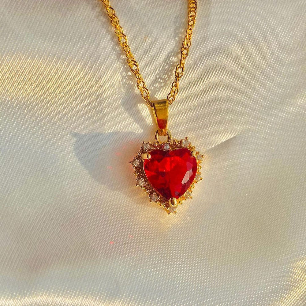 Bunte Strass-Halskette in Herzform, Liebes-Gold-Schlüsselbeinkette, personalisierter Schmuck für Frauen zum Valentinstag