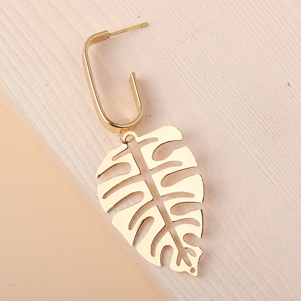 Women's Fashion, Personalized And Exaggerated Hollow Leaves Earrings