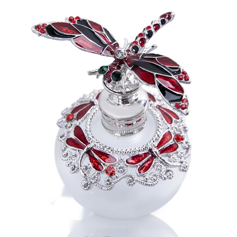 Essence Elysium: Crystal Glass Perfume Bottle - Exquisite Elegance.