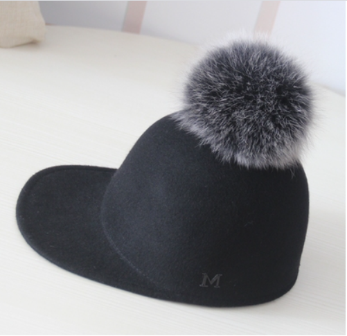 Big Fox Fur Ball Hat Female Winter Rider Hat Woolen Equestrian Cap Duck Tongue Baseball