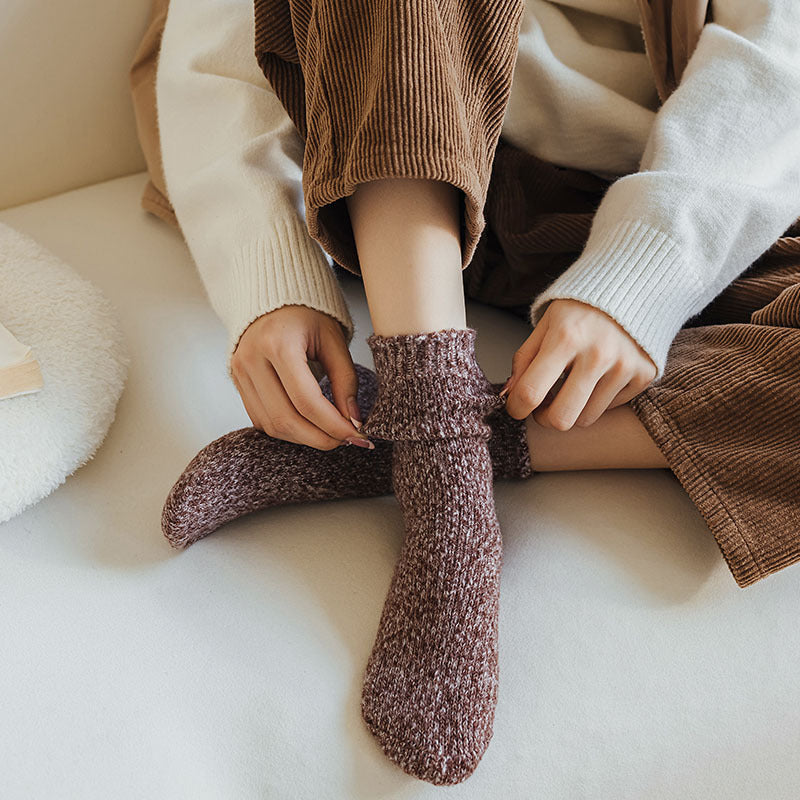 CozyCloud: Woll-Wintersocken für Damen – wärmend und dick für ultimative Wärme