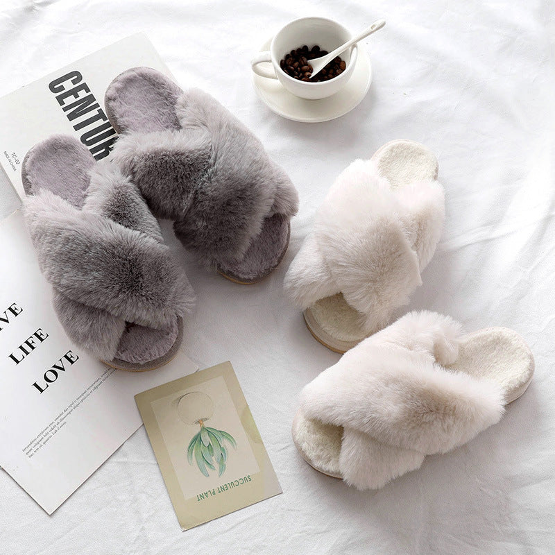 FashionHeat: Stylish women's winter platform thermal cotton slippers for indoor warmth.