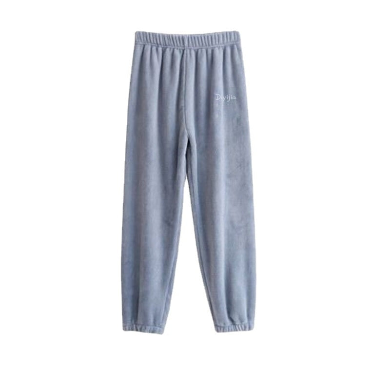 WarmLounge: Thermal coral fleece baggy pajama pants for cozy leisure.