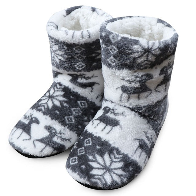 CozyFest: Winter fur slippers for women, warm and festive, perfect for Christmas.