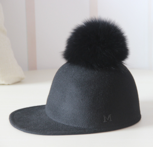 Big Fox Fur Ball Hat Female Winter Rider Hat Woolen Equestrian Cap Duck Tongue Baseball